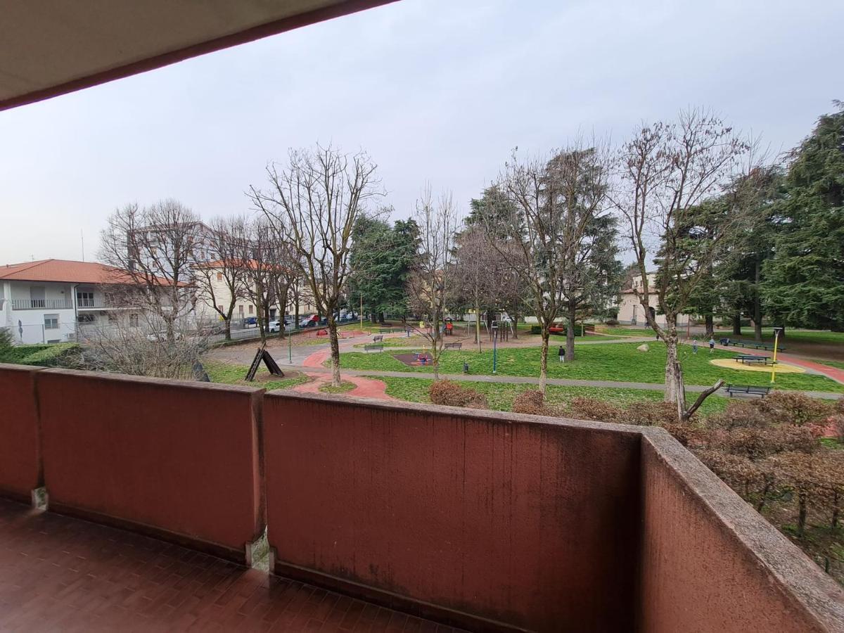 Appartamento La Finestra Sul Parco Dalmine Exterior photo